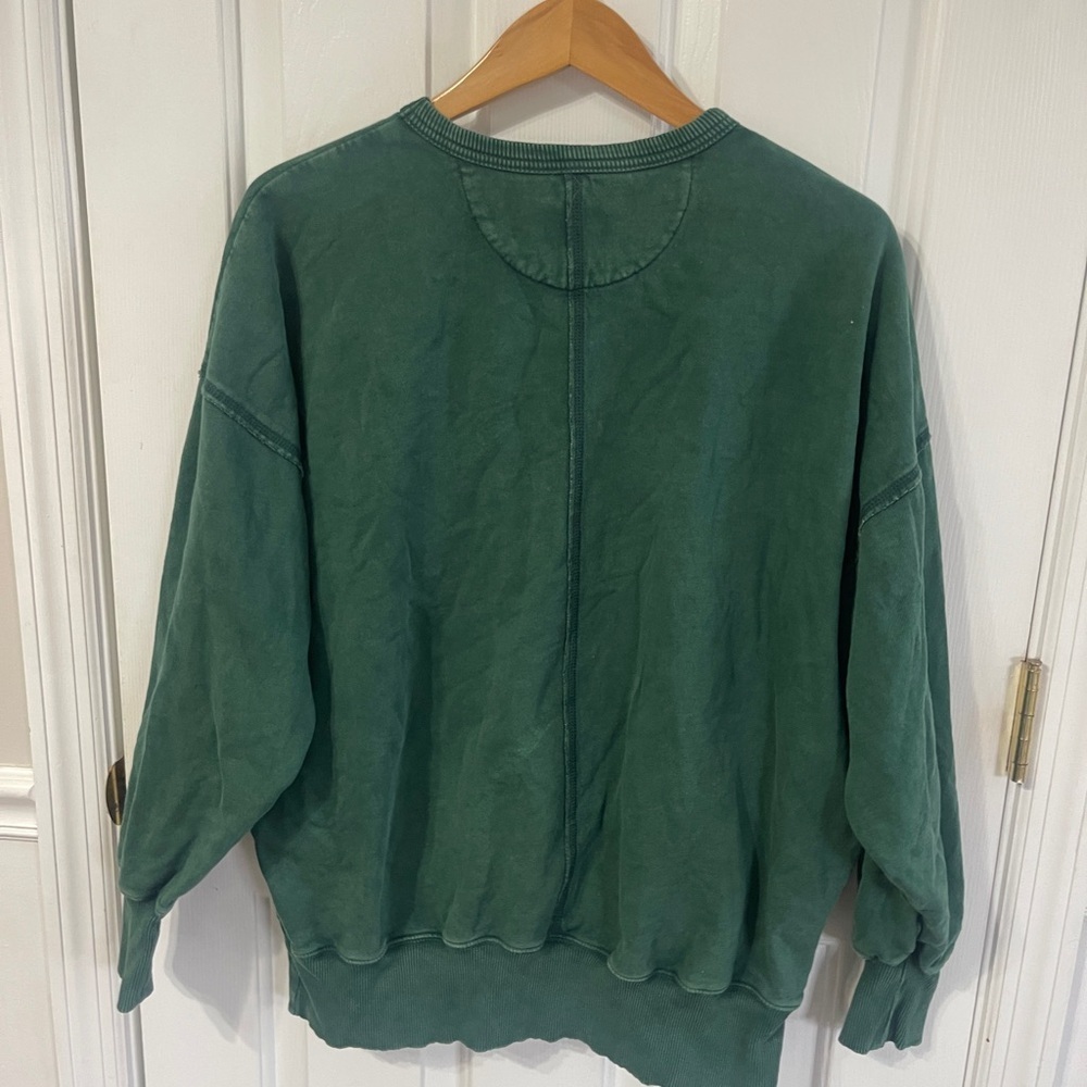 American Eagle Medium Crew Neck Pullover Peace Sweatshirt Green - Picture 5 of 8